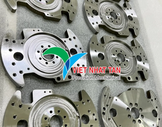 Dịch vụ gia công cơ khí chính xác giá tốt đáng tin cậy hàng đầu