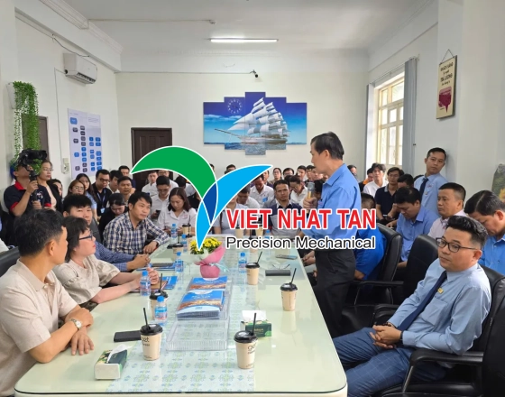 VIỆT NHẬT TÂN ĐỒNG HÀNH CÙNG HAMEE TOUR – GẮN KẾT DOANH NGHIỆP NGÀNH CƠ KHÍ CHÍNH XÁC