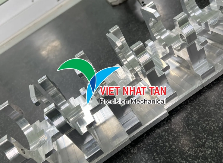 Sản phẩm từ Nhôm